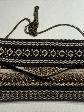 Sfera Beaded Geometric clutch